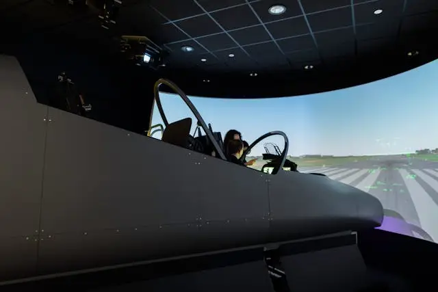 Military Flight Simulator